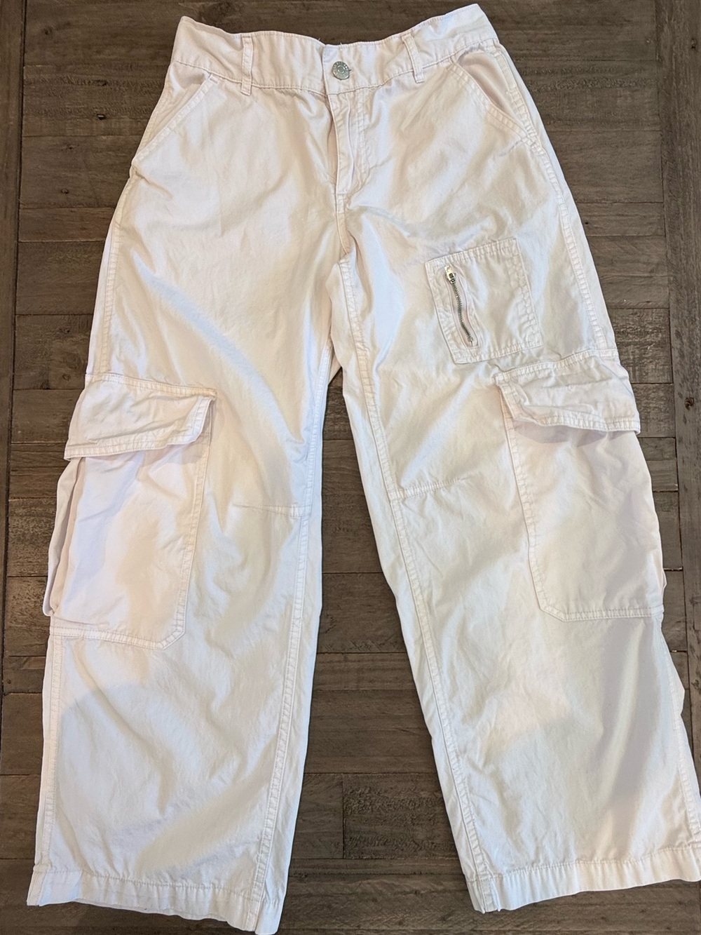 BDG Light Pink Lightweight Cargo Pants with Multiple Pockets